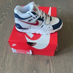 Brand new Nike Trainer 3
